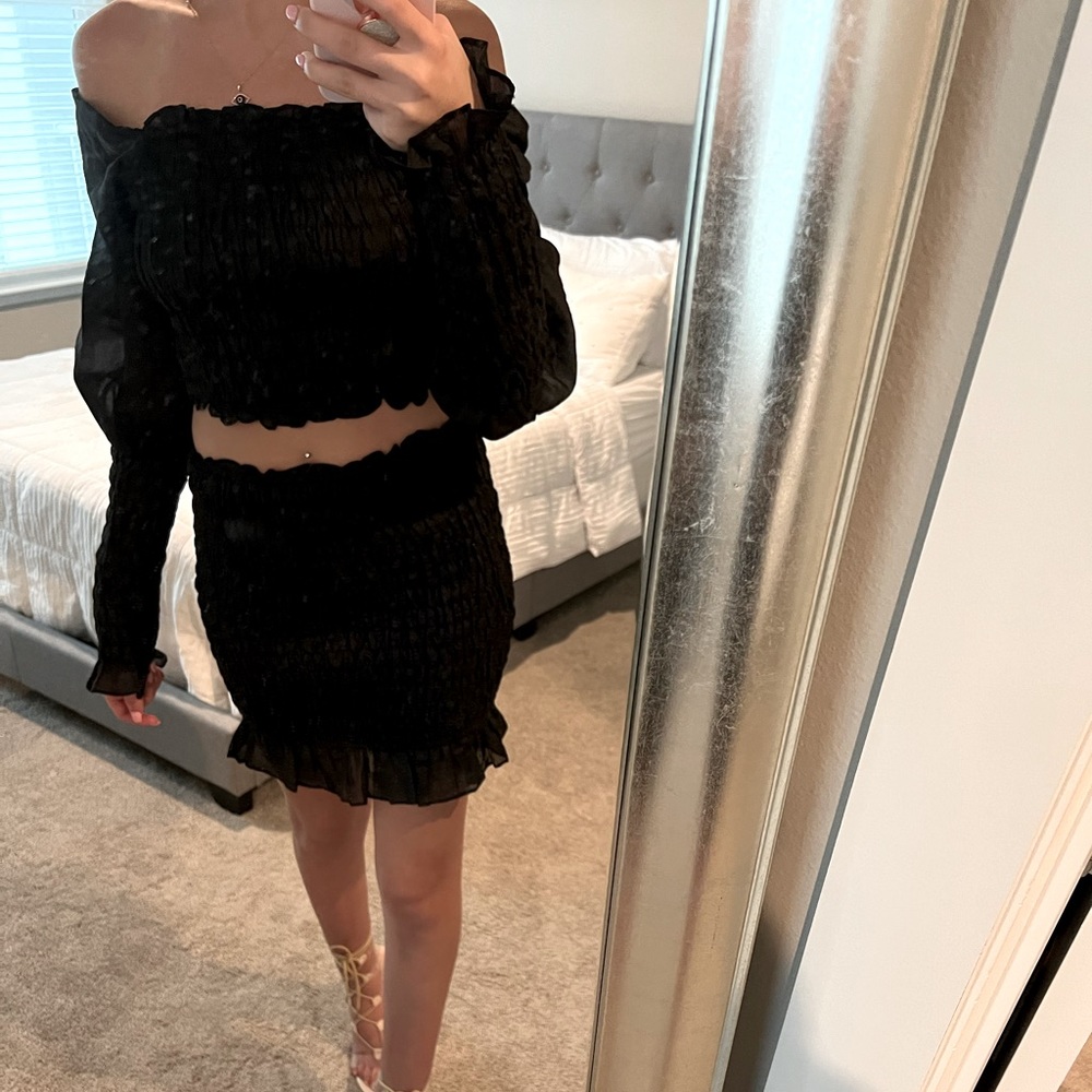 2 piece skirt set 🖤